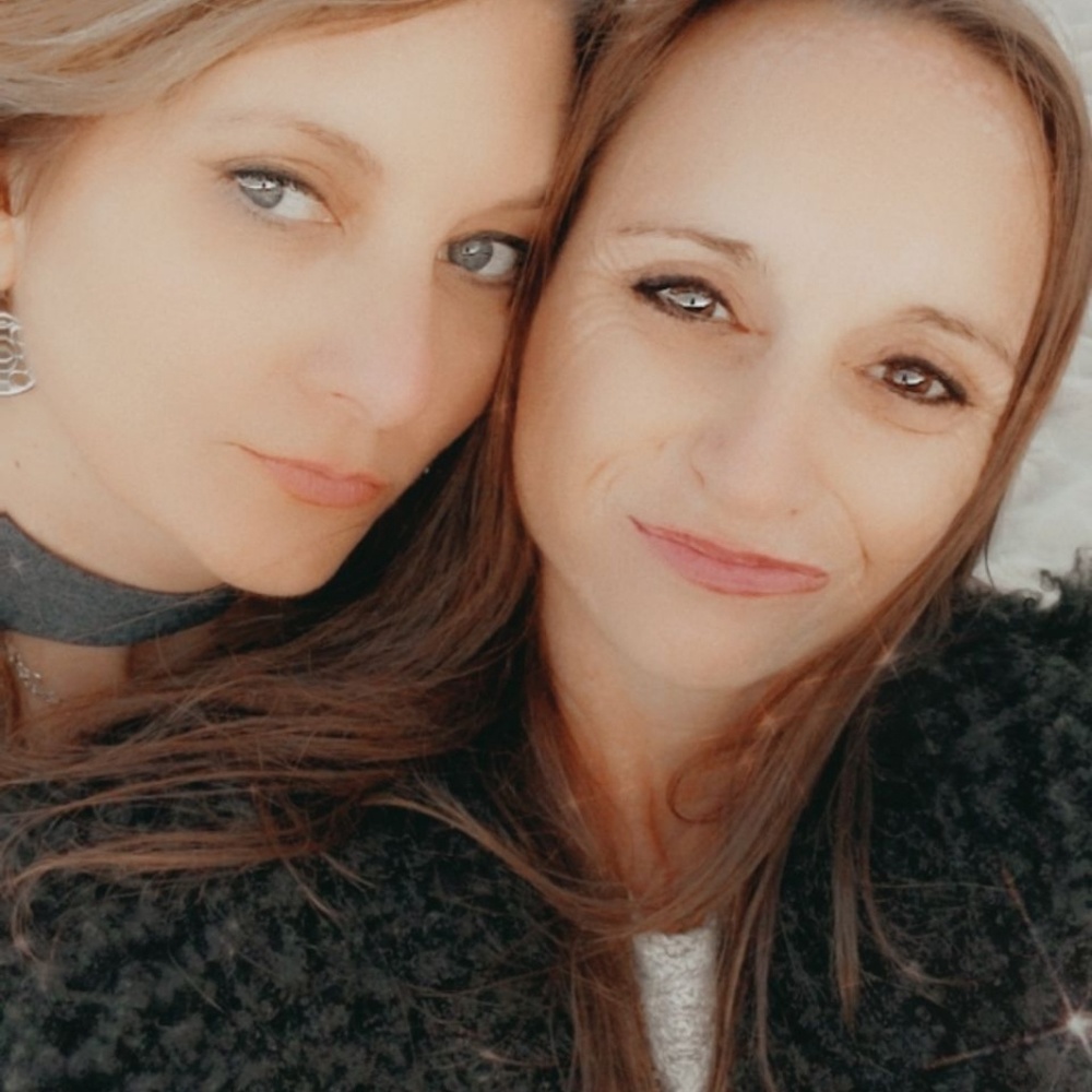 Meet your Posher, Cris